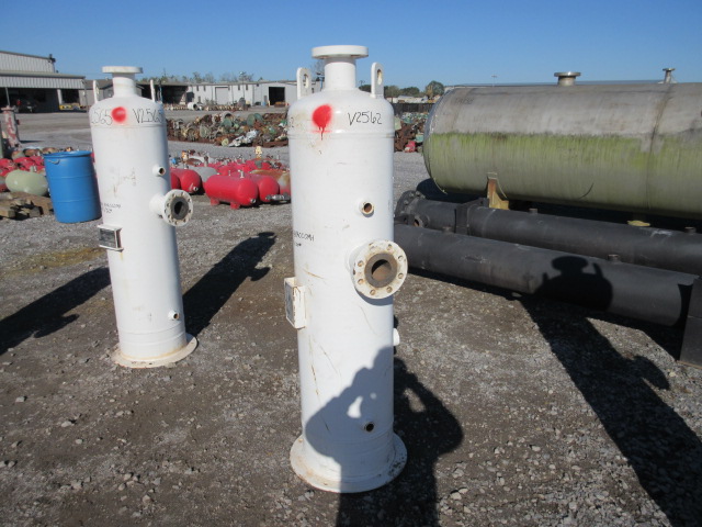 Atlantic Fabrication and Design Vertical Gas Scrubber SEPV-1604-720, 16" x 4' — product image 2 of 8