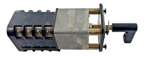 General Electric SBM Rotary Control Switch D4A48T1F1P1 — product image 2 of 6