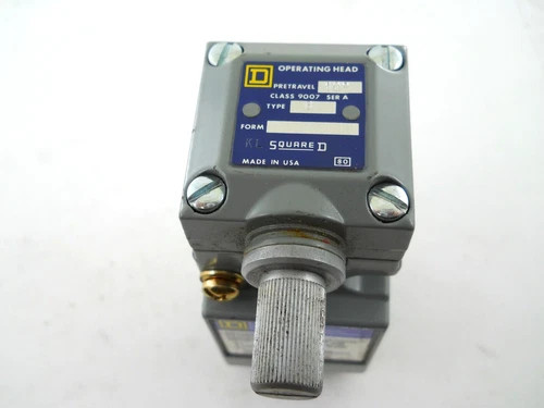 Square D Heavy Duty Limit Switch 9007C62B2Y231 — product image 3 of 5