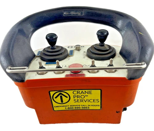 IKUSI TM60/3.38 Radio Remote Control Transmitter — product image 4 of 5