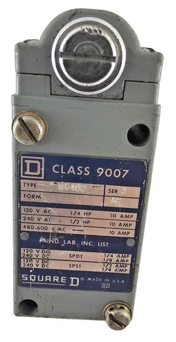 Square D Class 9007 Type HG40C Heavy Duty Limit Switch — product image 2 of 7