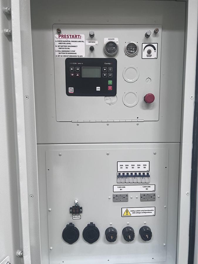 Caterpillar C32 1000 kW Diesel Generator Set — product image 6 of 7