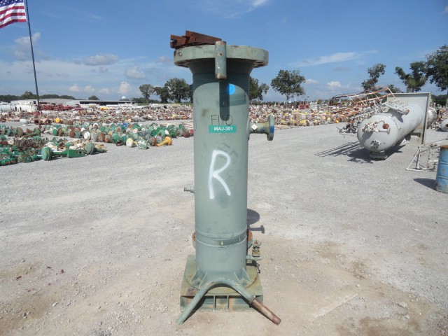 Winston F2S Corp. Type V Vertical Pressure Vessel, 18" x 4' — product image 7 of 8