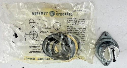 GE CR2940UB200B Oiltight Selector Switch Operator — product image 3 of 4