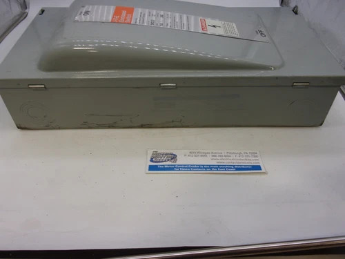 ITE Vacu-Break Heavy Duty Enclosed Safety Switch SN323, 100A 240V Fusible — product image 9 of 9