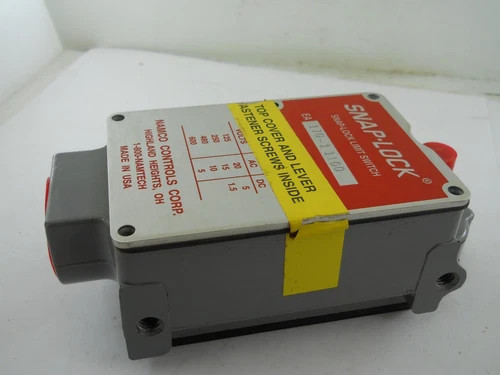 Namco Snap-Lock Limit Switch EA170-11100 — product image 4 of 9