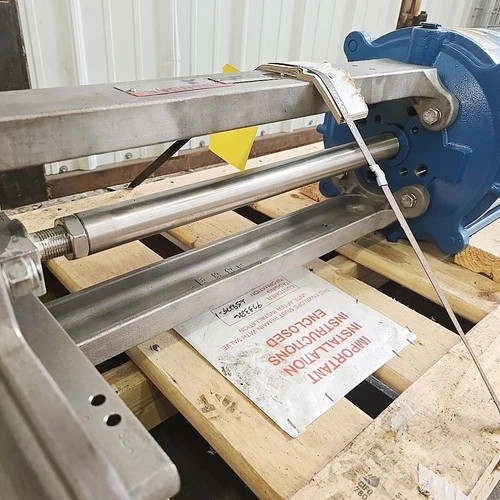 DeZurik 18" KGC-ES Pneumatic Actuated Knife Gate Valve 316SS — product image 4 of 8