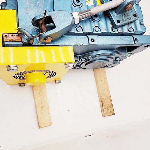 SEW-Eurodrive MC2PLHT05 Compact Gear Reducer 12.52:1 Ratio — product image 5 of 9
