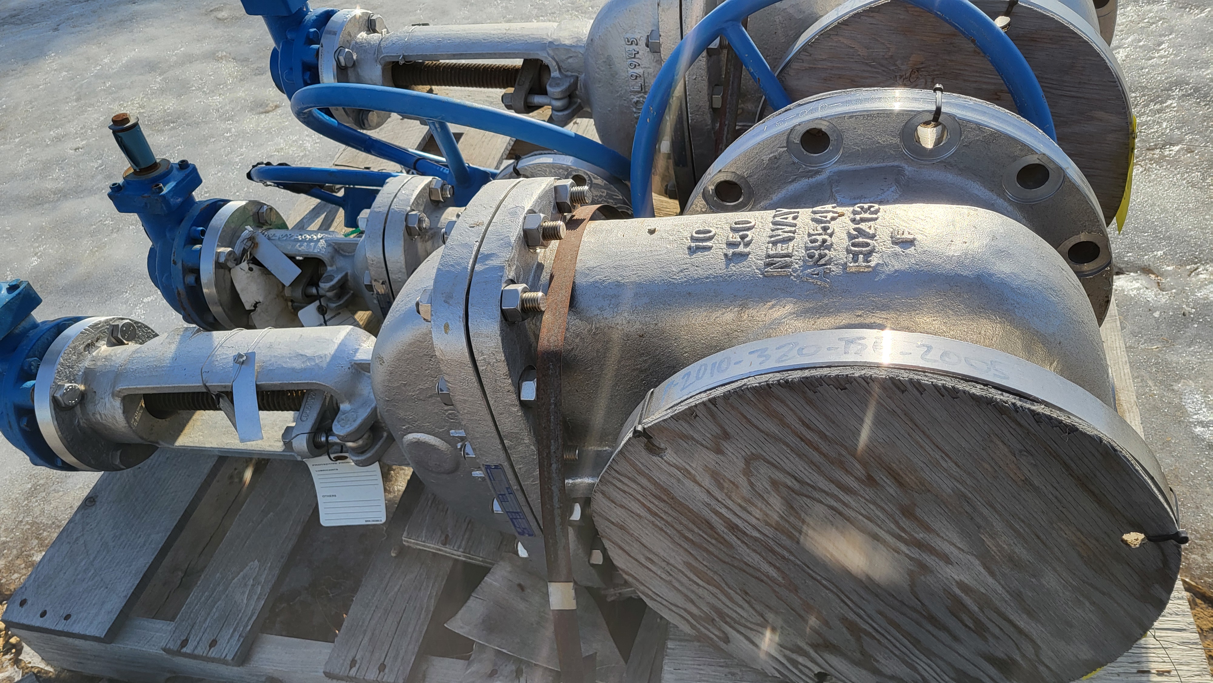 Neway 10-in Class 150 Super-Duplex Gate Valve – Fig. G1RNF-51HFW-T-600 — primary product image