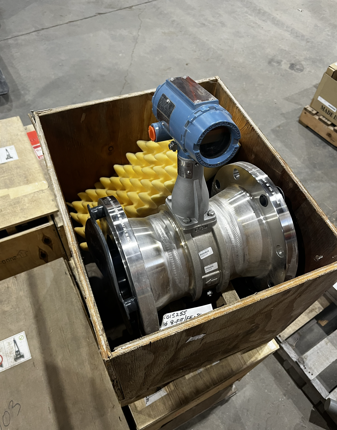 Rosemount 8800D Vortex Flowmeter 6 Inch 150 ANSI Flanged — product image 2 of 3