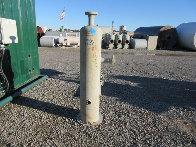Gardner-Denver Vertical Gas Scrubber PN 157336, 14" x 4' — product image 3 of 9