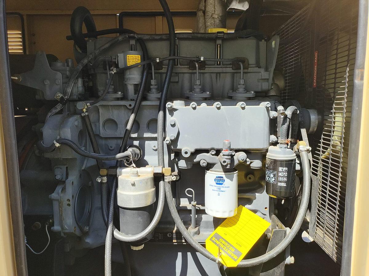 Generac SD2000 2000 kW Diesel Generator Set with Mitsubishi S16R-Y2PTAW2-1 Engine — product image 3 of 5