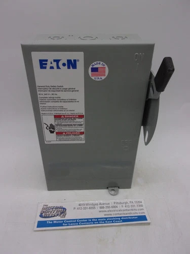 Eaton DG221NGB 30A General Duty Safety Switch — product image 3 of 8