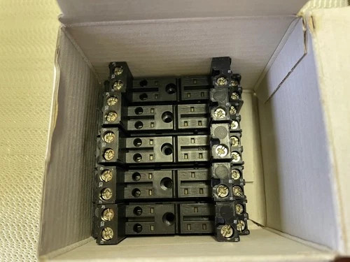 Lot of 5 Carlo Gavazzi ZD35 DIN Rail Relay Sockets