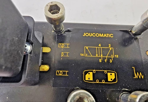 Joucomatic 54202017 Pneumatic Solenoid Valve with 120V 50/60Hz Coil — product image 2 of 7