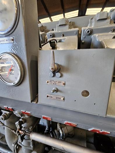 Waukesha 7042GU 800kW Natural Gas Generator Set — product image 9 of 10