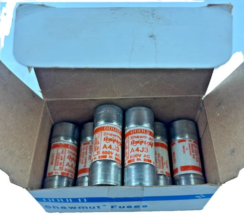 Gould Shawmut Amp-Trap A4J3 Class J Fast-Acting Fuse, 3A, 600V AC (Box of 7) — product image 2 of 4