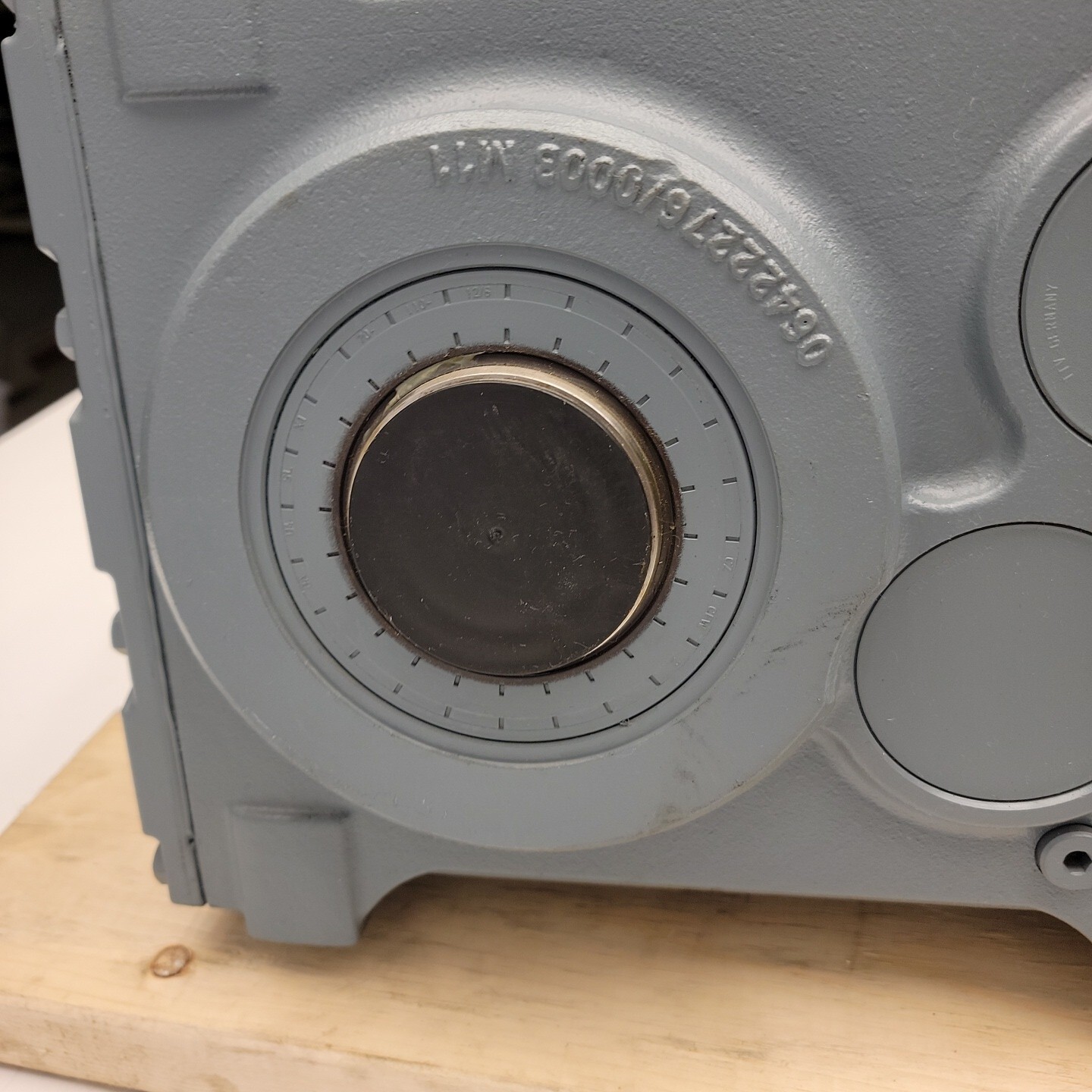 SEW-Eurodrive FA77/II2GD-EDRN90L4/CID2/TF Helical Gearmotor — product image 9 of 10
