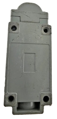 Square D Class 9007 Type HG40C Heavy Duty Limit Switch — product image 4 of 7