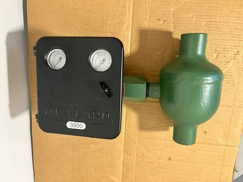 Mallard Control 3900-10FS-SVLD-SM Liquid Level Switch 1" NPT Pneumatic Snap