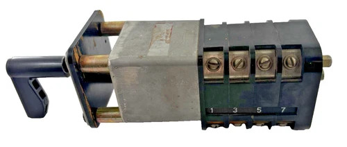 General Electric SBM Rotary Control Switch D4A48T1F1P1 — product image 4 of 6