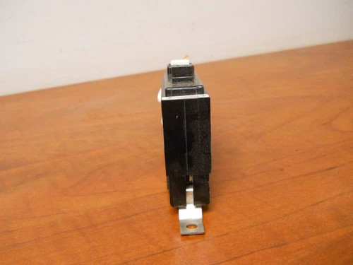 Cutler-Hammer QBGFEP1020 1-Pole 20A Ground Fault Circuit Breaker — product image 4 of 4