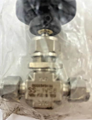 Swagelok SS-1VS6 Needle Valve 3/8" Tube OD 316 Stainless Steel
