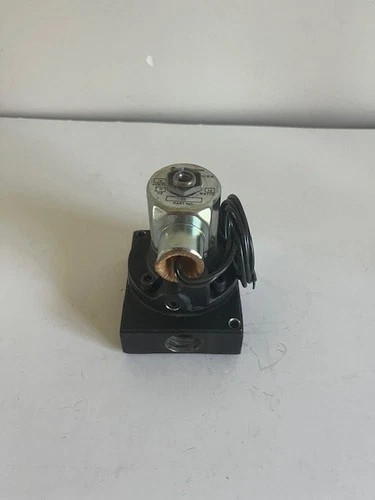 Norgren E1012B-C0 3-Port 2-Position Normally Open Directional Solenoid Valve 1/4 Inch — primary product image
