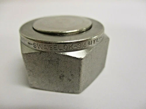 Swagelok SS-1210-P 3/4 Inch Stainless Steel Tube Fitting Plug - Lot of 25 — product image 3 of 7