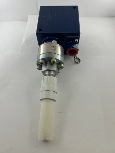 Neo-Dyn 100T3HC3 Adjustable Temperature Switch SPDT — product image 2 of 3