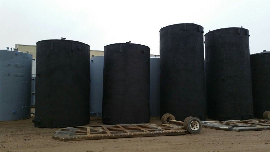 Insulated Heated Storage Tanks 750 BBL (15)