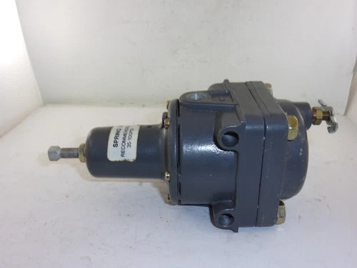 Fisher Type 67AFR Pressure Regulator, Spring Range 35-100 PSI — product image 4 of 4