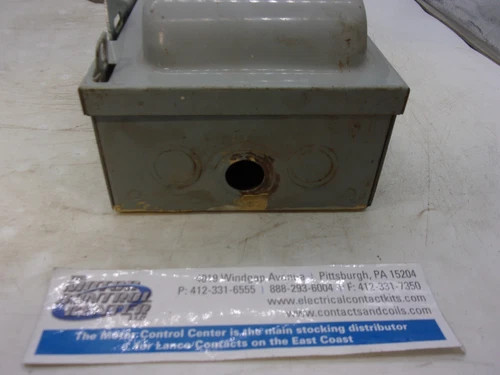 ITE JU321 Heavy Duty Safety Switch, 30A, 240V, 3 Pole, Non-Fusible, NEMA 1 — product image 8 of 8