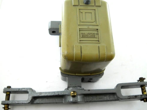 Square D 9035 DG10 Float Switch with Arm, Series B