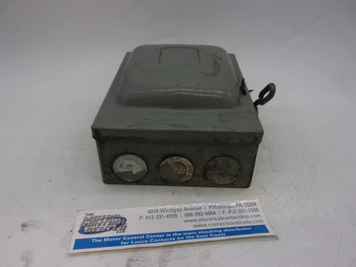 Square D Heavy Duty Safety Switch 30A 3P Fusible 240V NEMA 1 — product image 8 of 8