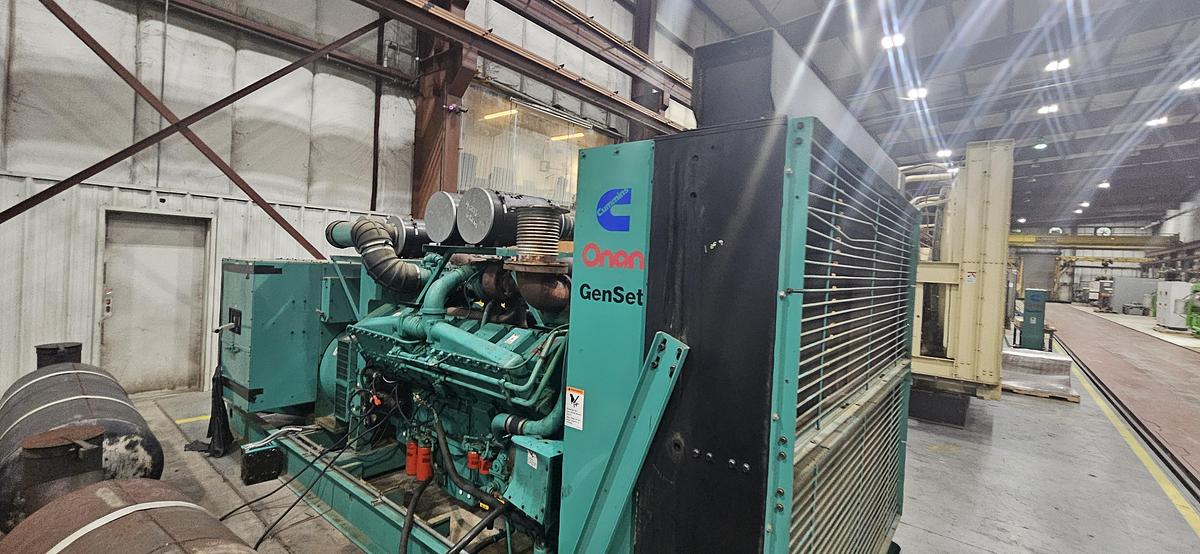 Cummins KTA50G 1000kW 4160V Diesel Generator Set — product image 2 of 6