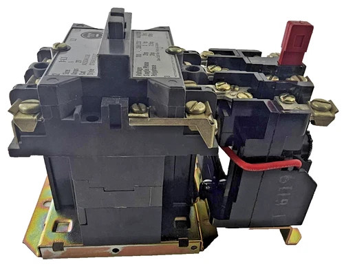 Westinghouse A200M1CB NEMA Size 1 3-Pole Magnetic Motor Starter — product image 4 of 11