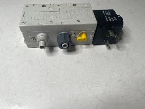 Bosch Rexroth PW 67697-5 Solenoid Valve 4-Way 2-Position 24VDC Pneumatic Spring Return — product image 3 of 5