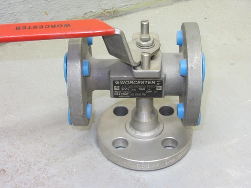 Worcester 3/4 Inch 3-Way Ball Valve DAF5166PM150VIP8972R6