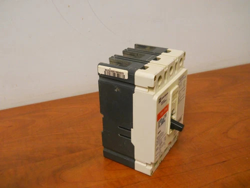 Cutler-Hammer EDH3225 225A 3-Pole Molded Case Circuit Breaker — product image 3 of 5