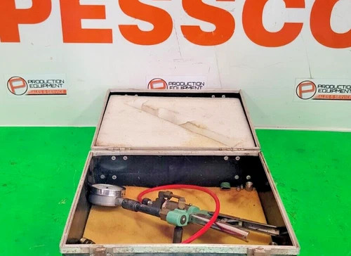 Ralston Instruments APGV Manual Pressure Calibration Pump 0-100 PSI