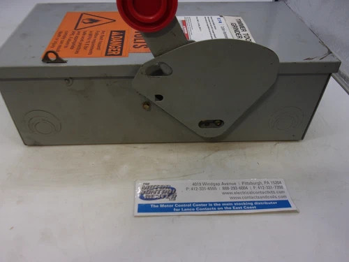 Cutler-Hammer DH361FGK Heavy Duty Safety Switch, 30A, 600V, 3-Pole, Fusible, NEMA 1 — product image 7 of 9