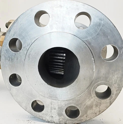 Fisher 2 1/2" ED CL-300 Control Valve CF8M with 667 Size 40 Pneumatic Actuator — product image 2 of 10