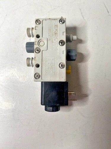Bosch Rexroth PW 67697-5 Solenoid Valve 4-Way 2-Position 24VDC Pneumatic Spring Return — product image 5 of 5