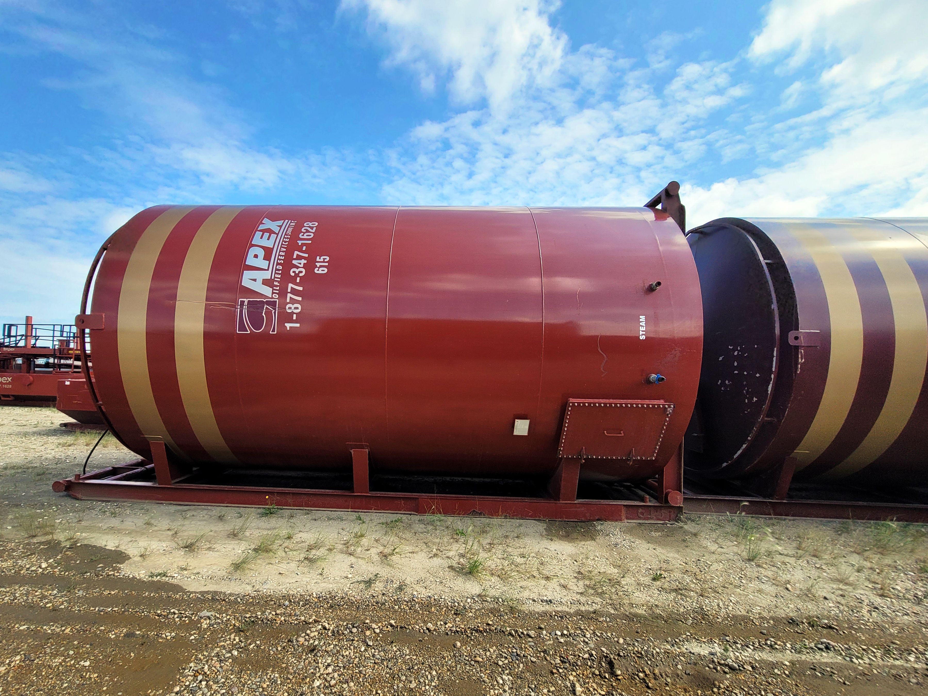 400 BBL Internally Coated Storage Tanks