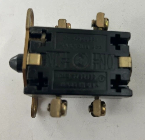 General Electric CR2940U201 Contact Block