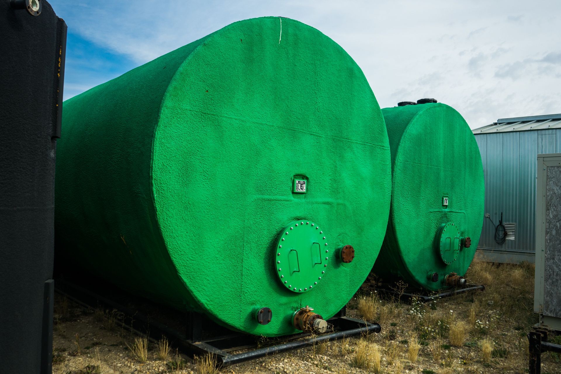 1100 BBL Insulated Horizontal Storage Tanks