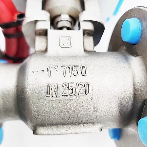 Jamesbury 1" Class 150 Ball Valve 7150313600XTZ2 with VPVL100 DA B C Pneumatic Actuator — product image 4 of 5