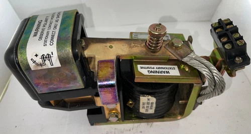 Hubbell Type 264 400A DC Contactor with 100 VDC Coil