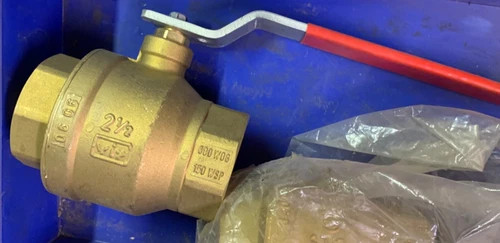 MAS B-3 2.5 Inch NPT Female Inline Brass Ball Valve — primary product image